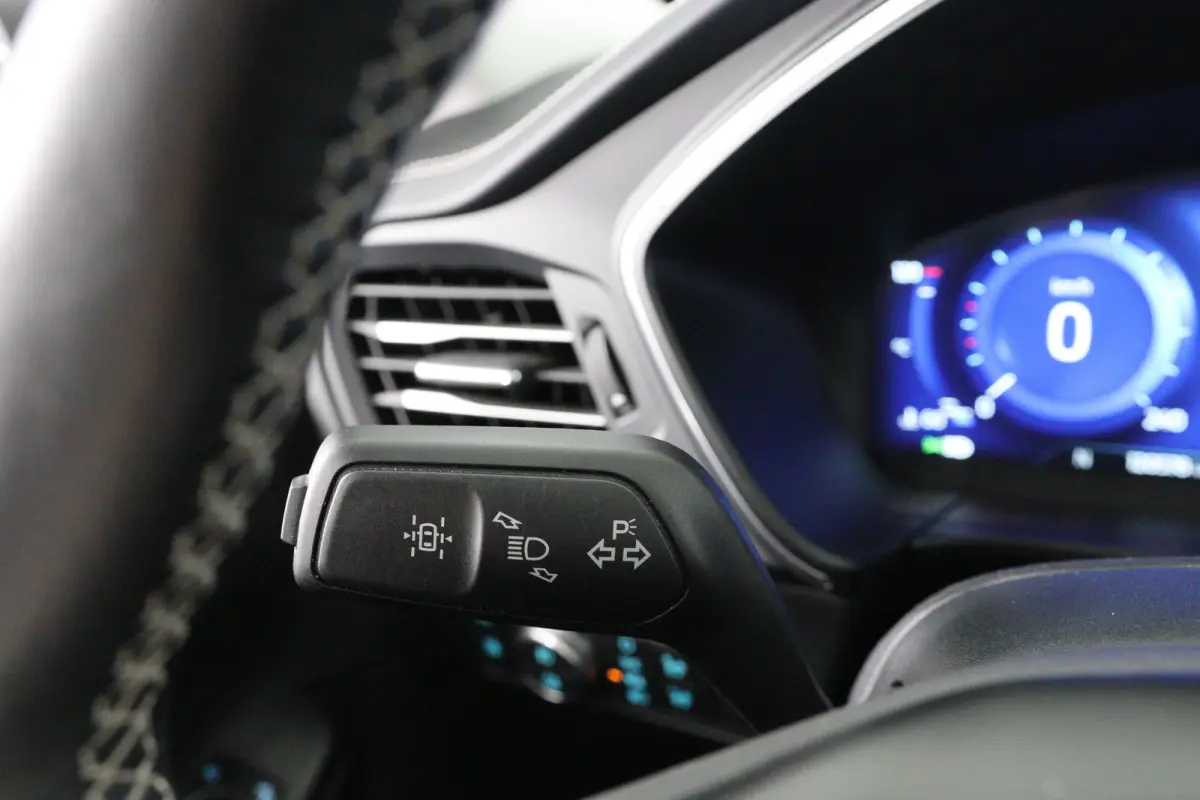 2.5 PHEV Vignale | 1.500kg Trekvermogen | Dealer Onderhouden | Panoramadak | Lederen bekleding | Adaptive Cruise | Camera's | Elektr Stoel + Mem | Stoel-/Stuurverwarming