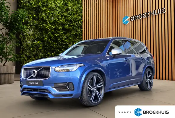 2.0 T8 Twin Engine AWD R-Design | Luchtvering | Trekhaak | Pano | HUD | Memory | 22" Velgen