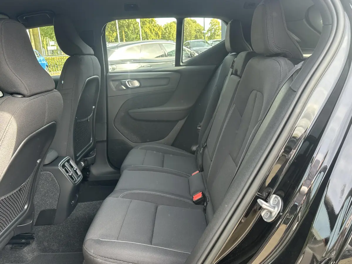 Plus 70 kWh VAN: € 32.900- VOOR: € 30.877,- UW HERFSTVOORDEEL: € 2.023-| SOH 92%|  ADAPTIVE CRUISE| ELEK. ACHTERKLEP| STOEL + STUURVERWARMING| DODE HOEK SENSOR|