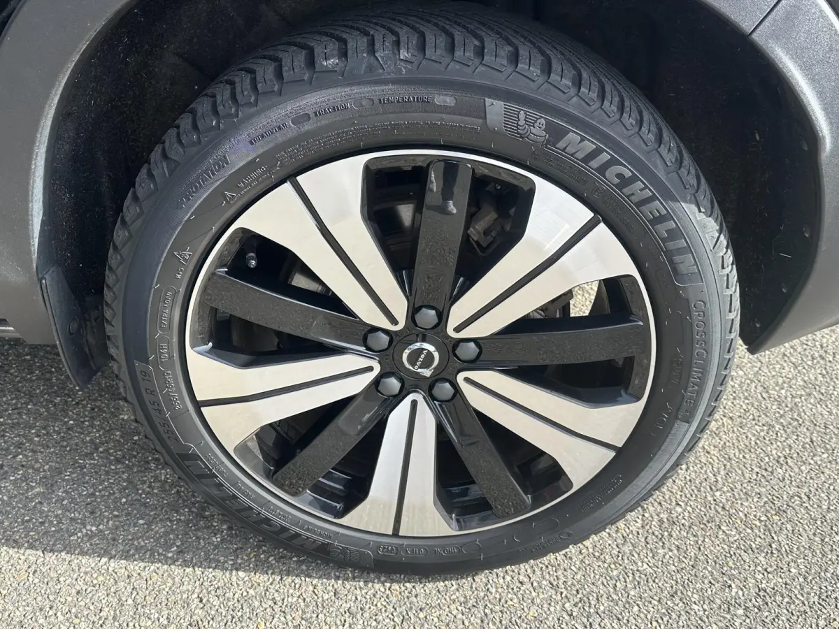 Plus 70 kWh VAN: € 32.900- VOOR: € 30.877,- UW HERFSTVOORDEEL: € 2.023-| SOH 92%|  ADAPTIVE CRUISE| ELEK. ACHTERKLEP| STOEL + STUURVERWARMING| DODE HOEK SENSOR|