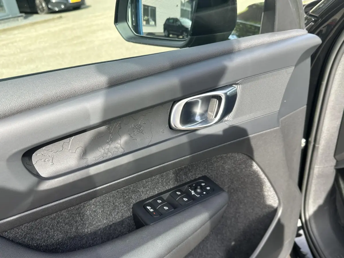 Plus 70 kWh VAN: € 32.900- VOOR: € 30.877,- UW HERFSTVOORDEEL: € 2.023-| SOH 92%|  ADAPTIVE CRUISE| ELEK. ACHTERKLEP| STOEL + STUURVERWARMING| DODE HOEK SENSOR|