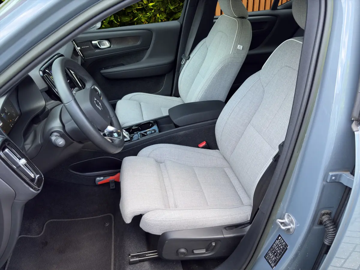 1.5 T5 Plug-in hybrid Ultimate Dark | Trekhaak | Harman/Kardon | Memory | Panoramadak