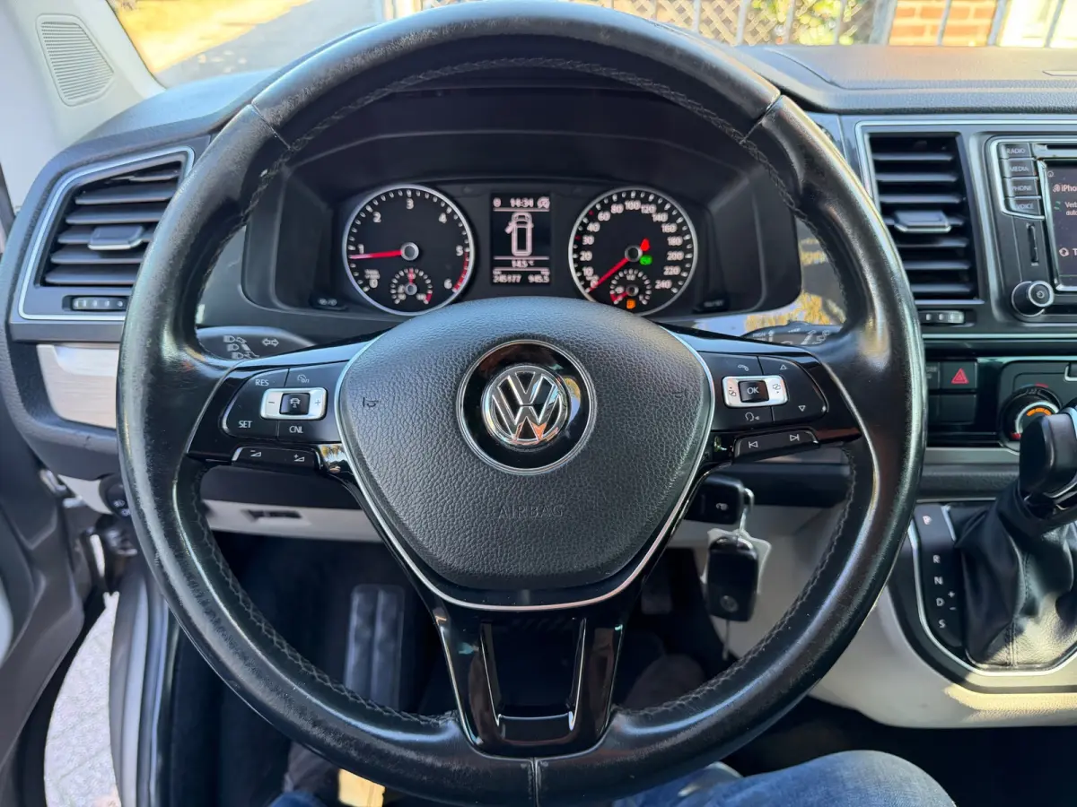 2.0 TDI L2H1 DC Automaat,Highline,Trekhaak,Schuifdak,Airco,2 Schuifdeuren,Navigatie/Camera