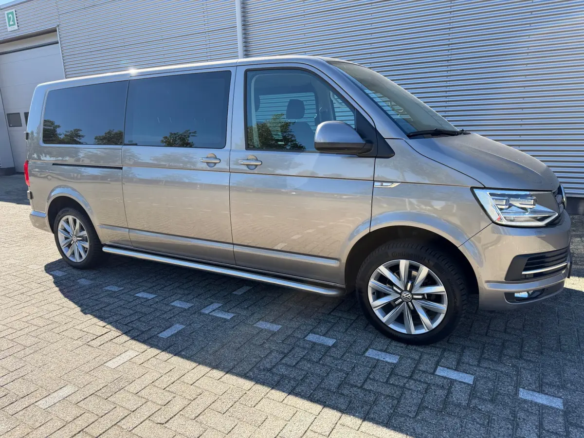 2.0 TDI L2H1 DC Automaat,Highline,Trekhaak,Schuifdak,Airco,2 Schuifdeuren,Navigatie/Camera