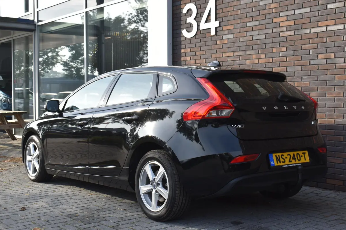2.0 D2 ECC LMV NAVI CRUISE
