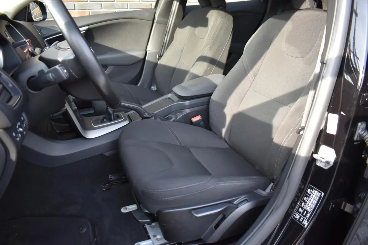 2.0 D2 ECC LMV NAVI CRUISE