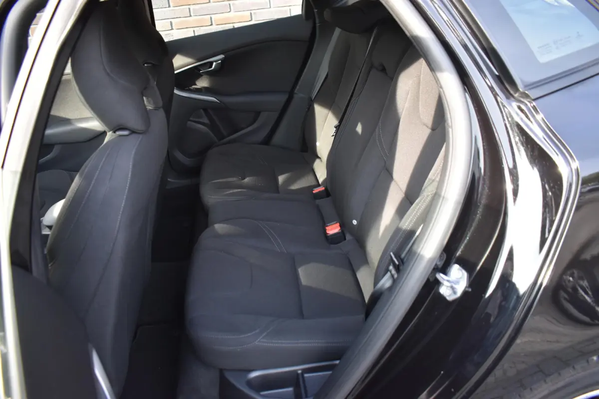 2.0 D2 ECC LMV NAVI CRUISE