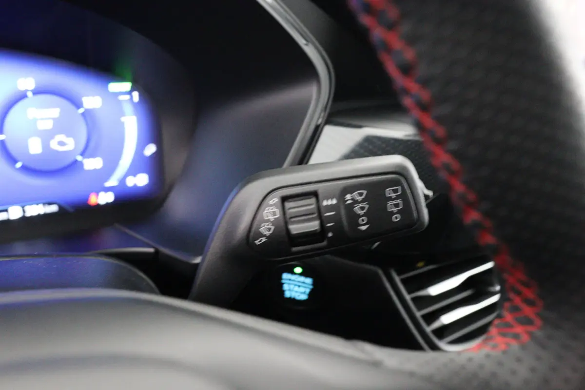 2.5 PHEV ST-Line | 1e eigenaar! | Winterpack | Navi | Clima | Camera | Cruise Control | Parkeersensoren V+A | Lichtmetalen Velgen | Keyless