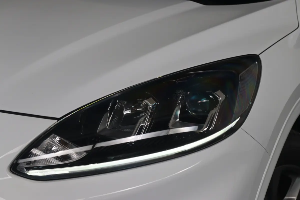 2.5 PHEV ST-Line | 1e eigenaar! | Winterpack | Navi | Clima | Camera | Cruise Control | Parkeersensoren V+A | Lichtmetalen Velgen | Keyless
