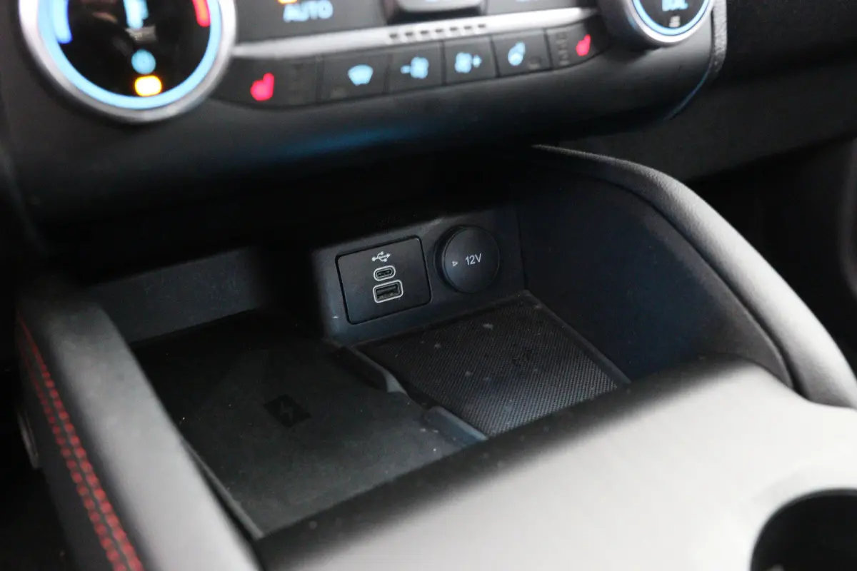 2.5 PHEV ST-Line | 1e eigenaar! | Winterpack | Navi | Clima | Camera | Cruise Control | Parkeersensoren V+A | Lichtmetalen Velgen | Keyless