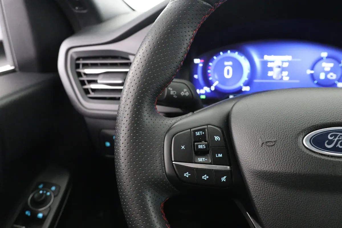 2.5 PHEV ST-Line | 1e eigenaar! | Winterpack | Navi | Clima | Camera | Cruise Control | Parkeersensoren V+A | Lichtmetalen Velgen | Keyless