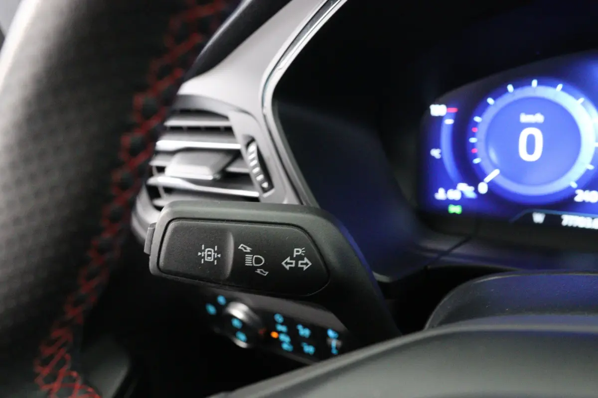 2.5 PHEV ST-Line | 1e eigenaar! | Winterpack | Navi | Clima | Camera | Cruise Control | Parkeersensoren V+A | Lichtmetalen Velgen | Keyless
