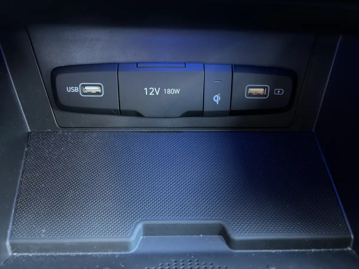 1.6 T-GDI HEV 230pk Premium | Premium Audio | Adaptive cruise controle | Leder | 360 graden camera | Stoelgeheugen | Carplay | Elektrische achterklep | Dodehoek detectie | Stoelventilatie | 