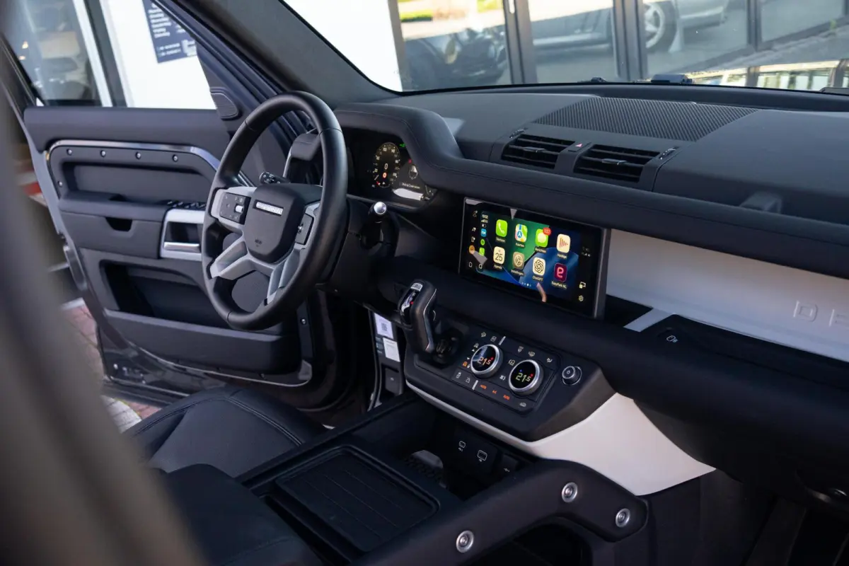 P400e Hybride X-Dynamic HSE Edition|1 Eigenaar|Org NL NAP|BTW|Panoramadak|Trekhaak|Luchtvering|CarPlay|Nieuwstaat|Dealer Onderhouden