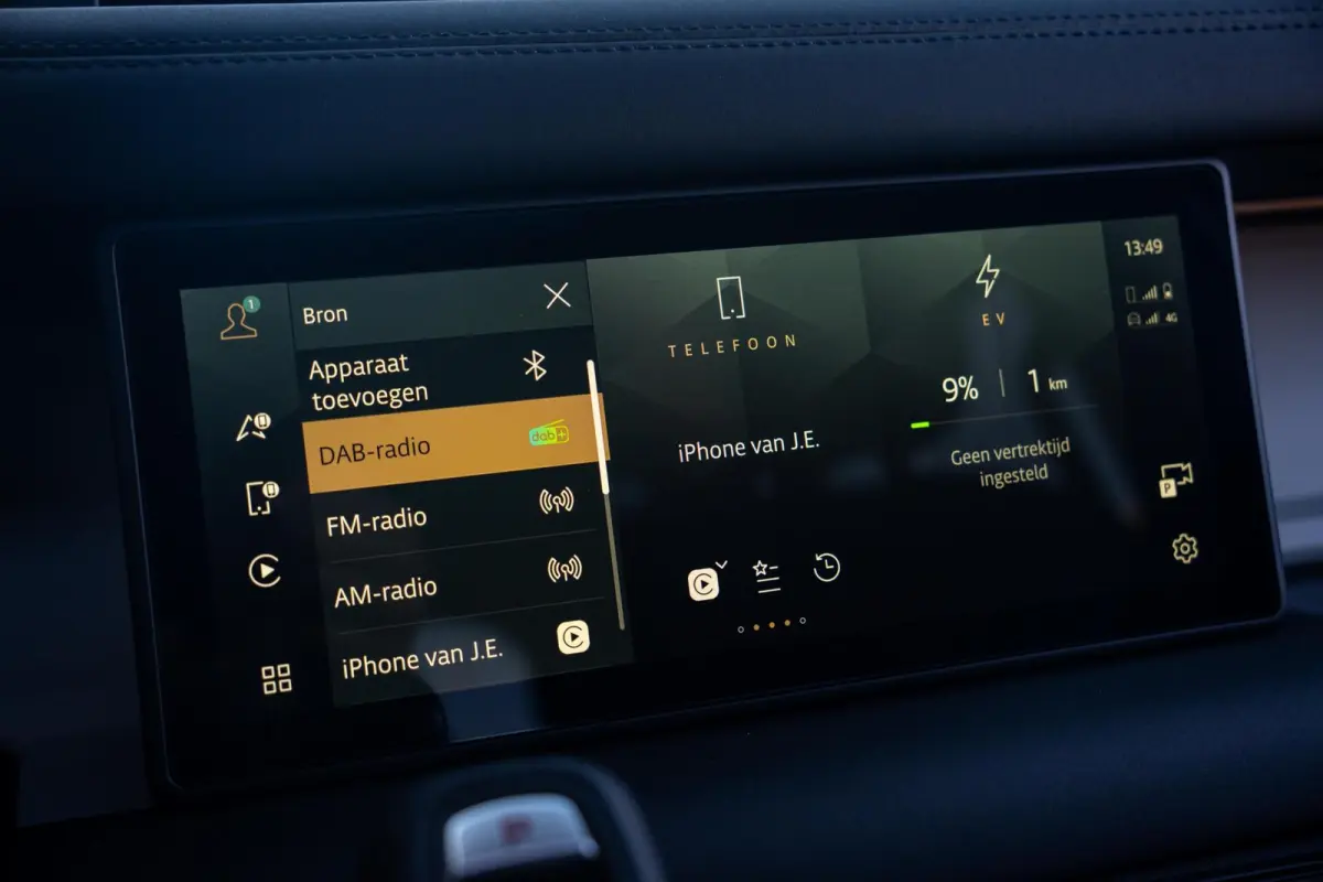 P400e Hybride X-Dynamic HSE Edition|1 Eigenaar|Org NL NAP|BTW|Panoramadak|Trekhaak|Luchtvering|CarPlay|Nieuwstaat|Dealer Onderhouden