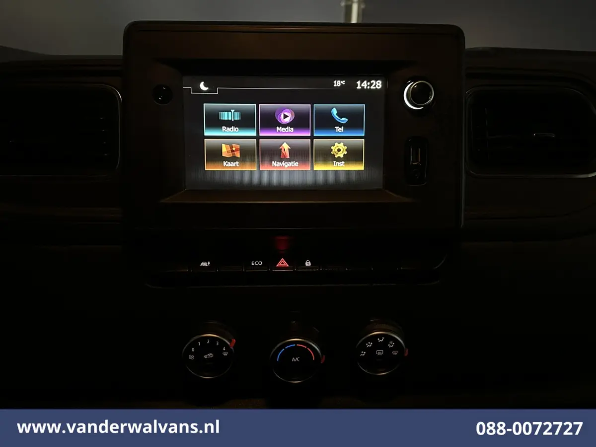 2.3 CDTI L2H2 Euro6 Airco | Navigatie | Camera | LED | Parkeersensoren Bijrijdersbank