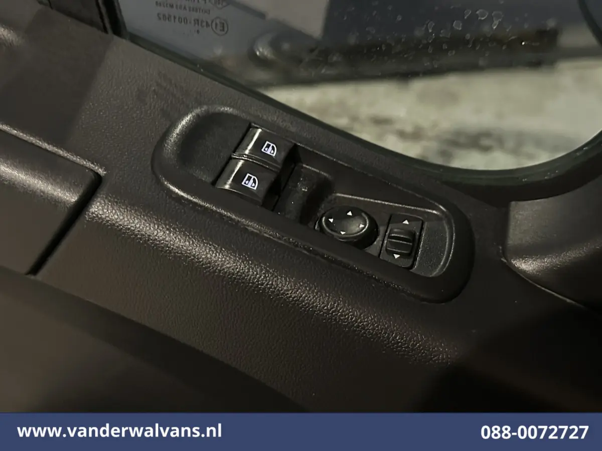 2.3 CDTI L2H2 Euro6 Airco | Navigatie | Camera | LED | Parkeersensoren Bijrijdersbank