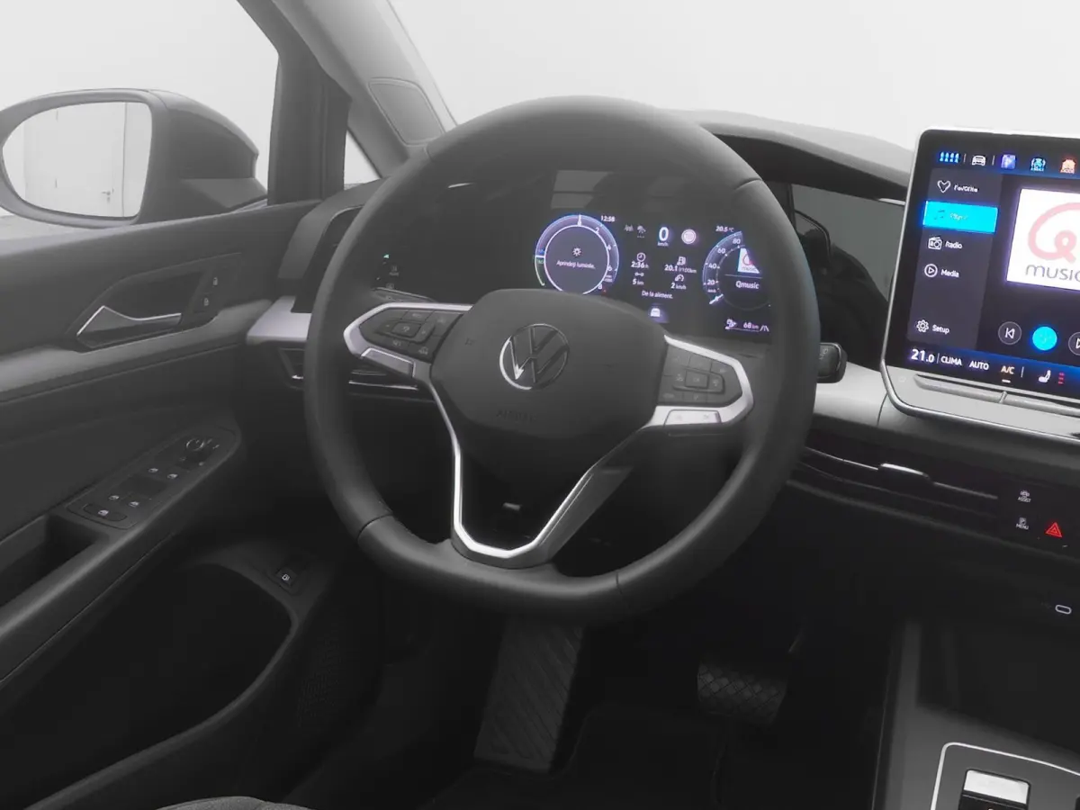 1.5 eHybrid Life Edition | CAMERA | ADAPTIVE | STOEL- EN STUURVERW.