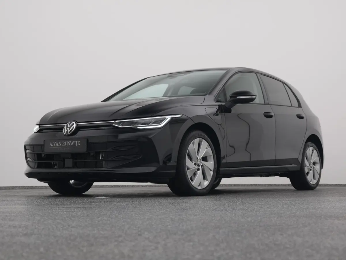 1.5 eHybrid Life Edition | CAMERA | ADAPTIVE | STOEL- EN STUURVERW.