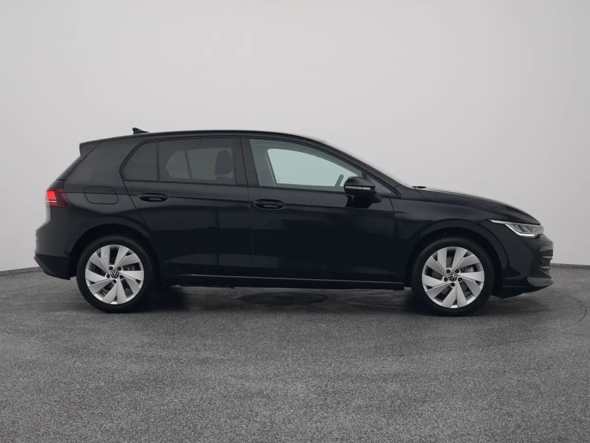 1.5 eHybrid Life Edition | CAMERA | ADAPTIVE | STOEL- EN STUURVERW.