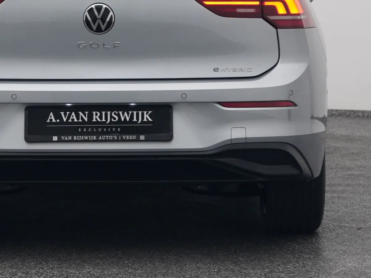 1.5 eHybrid Life Edition | CAMERA | ADAPTIVE | STOEL- EN STUURVERW.