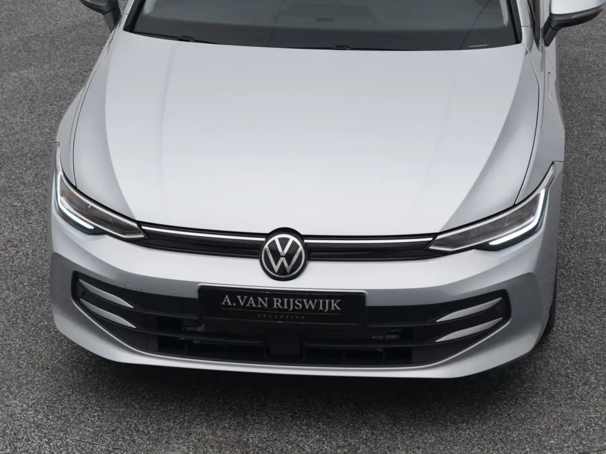 1.5 eHybrid Life Edition | CAMERA | ADAPTIVE | STOEL- EN STUURVERW.