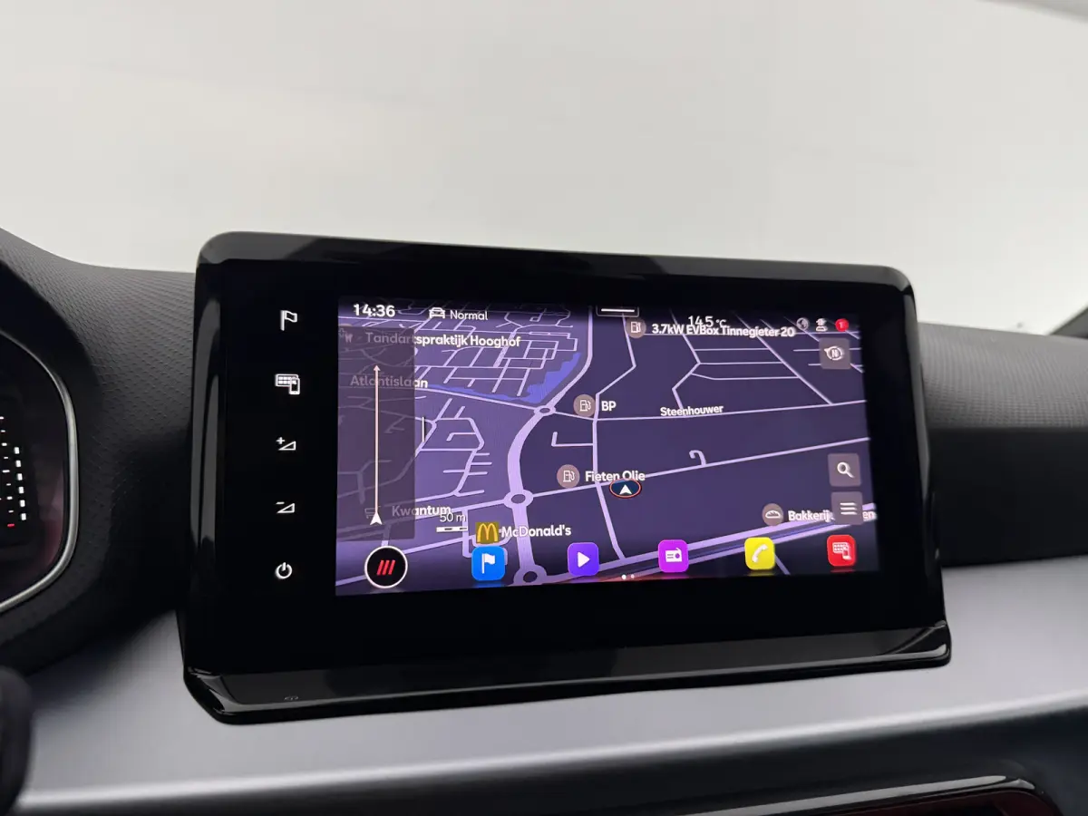 1.0 EcoTSI FR Business Intense | Virtual | Camera | Cruise | Sfeer | Carplay | LED