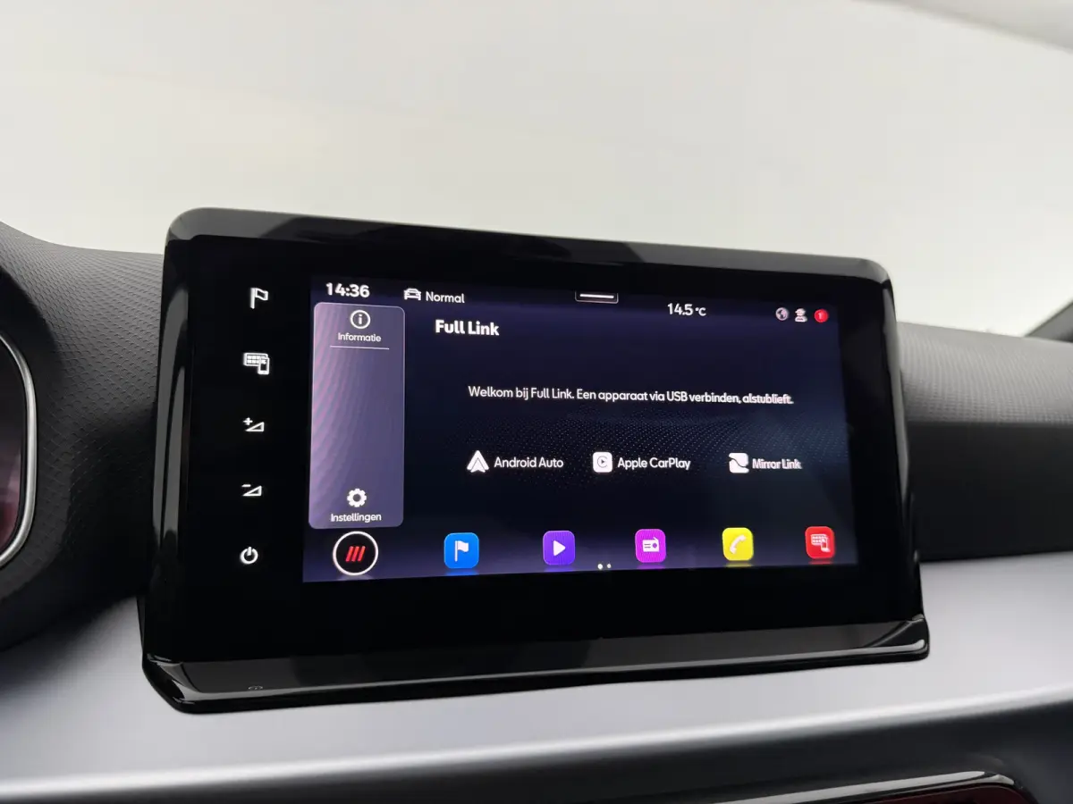 1.0 EcoTSI FR Business Intense | Virtual | Camera | Cruise | Sfeer | Carplay | LED