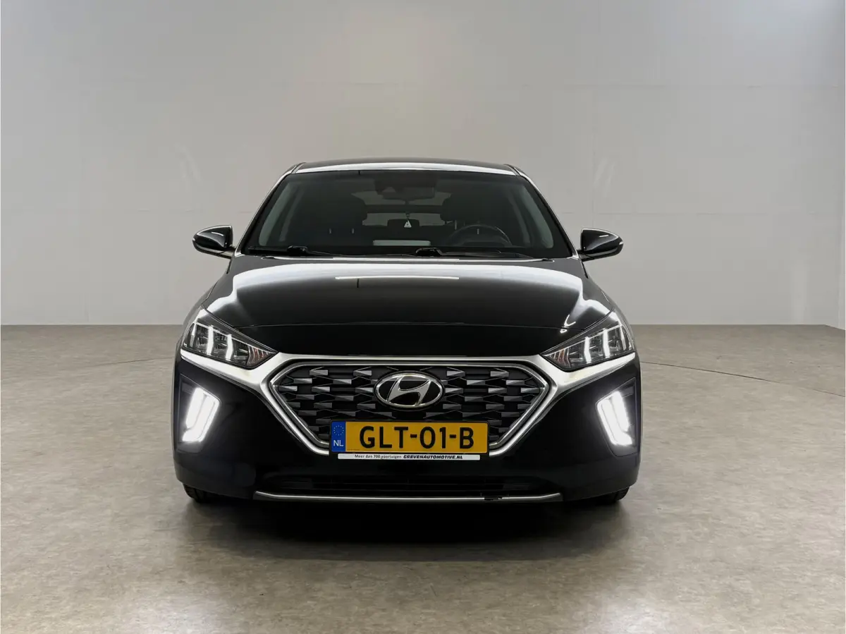 1.6 GDi | Virtual | Infinity Audio | Camera | Cruise | Carplay | LED