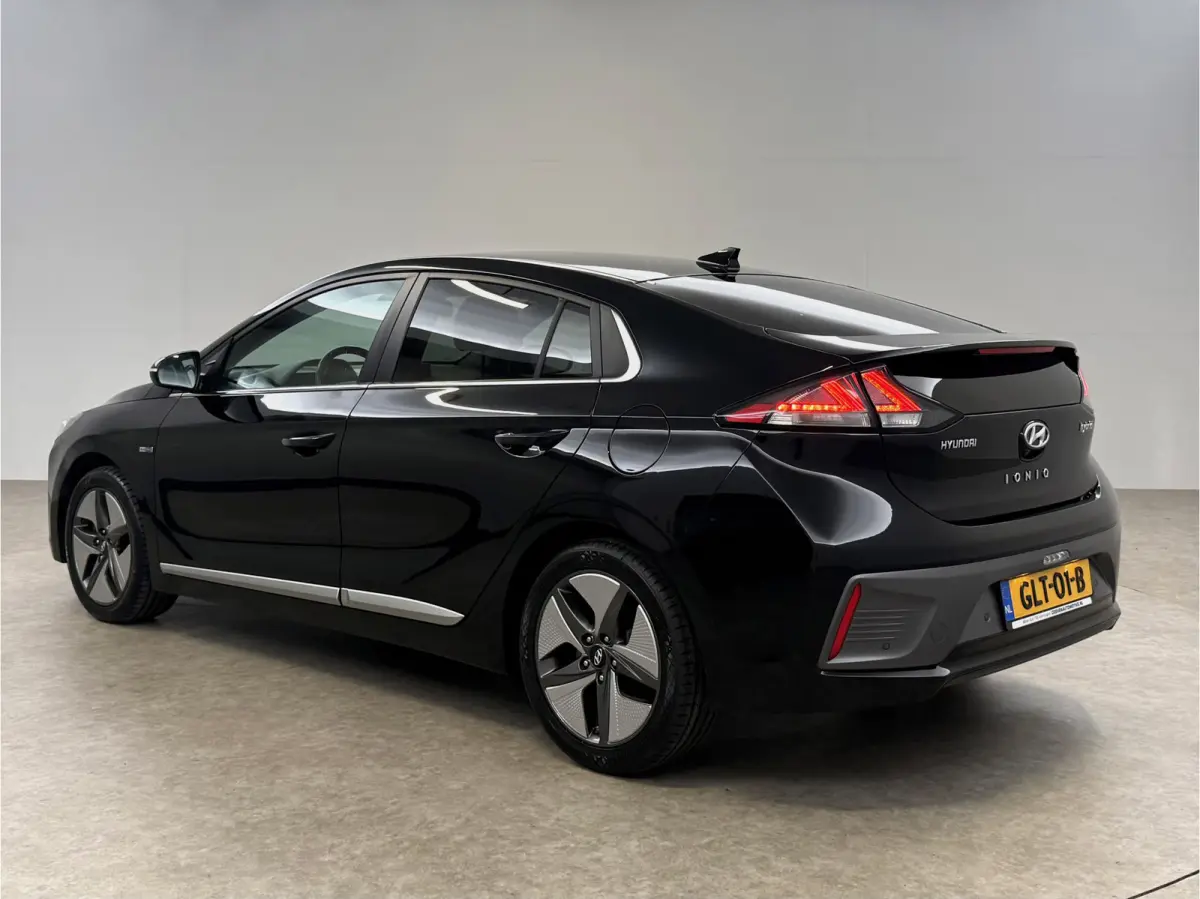 1.6 GDi | Virtual | Infinity Audio | Camera | Cruise | Carplay | LED
