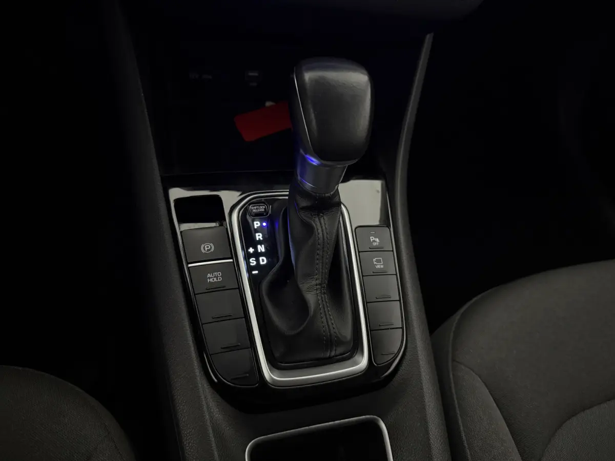 1.6 GDi | Virtual | Infinity Audio | Camera | Cruise | Carplay | LED
