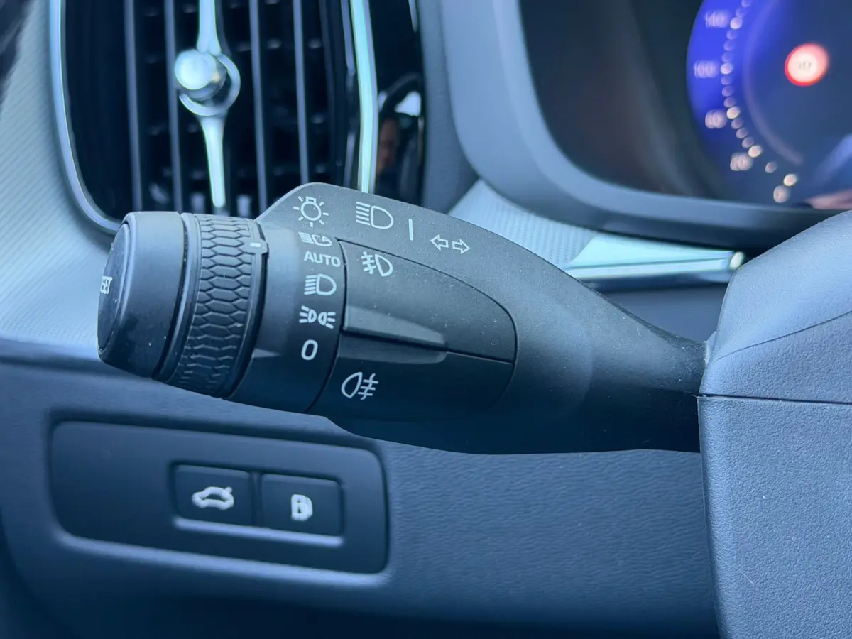 2.0 T6 PHEV 350PK AWD Plus Black Edition | SOH 100% | Pano | H/K Sound | Memory | BTW