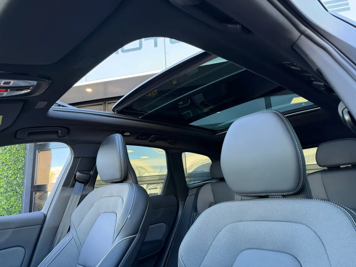 2.0 T6 PHEV 350PK AWD Plus Black Edition | SOH 100% | Pano | H/K Sound | Memory | BTW