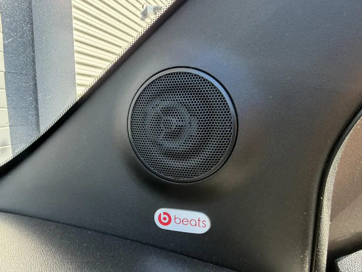 1.4 T-Jet Abarth Turismo | Panoramadak | Camera | Beats Audio | Navigatie | Sportstoelen |