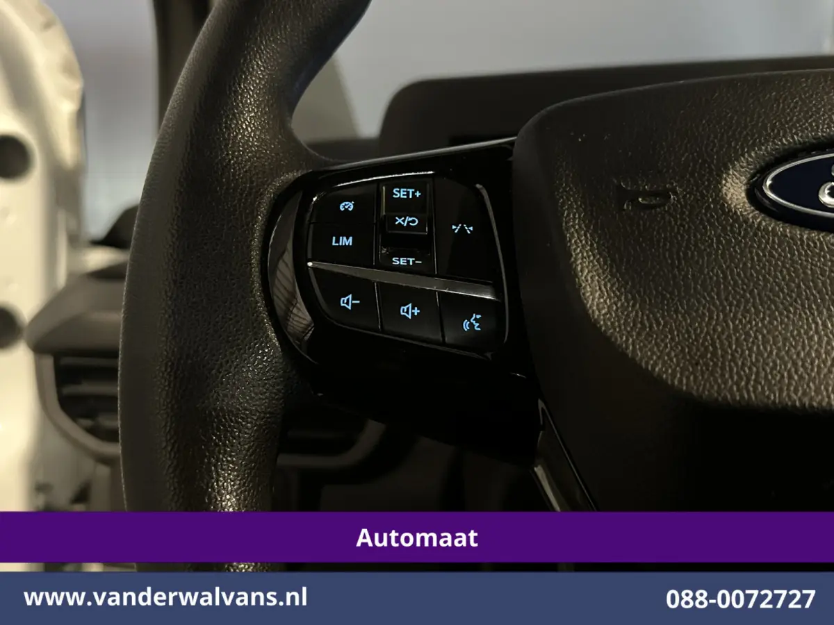 2.0 TDCI 136pk Automaat L1H1 Euro6 Airco | Camera | Apple Carplay | LED | Cruisecontrol | 2470kg Trekhaak Android Auto, Verwarmde voorruit, Parkeersensoren, Bijrijdersbank