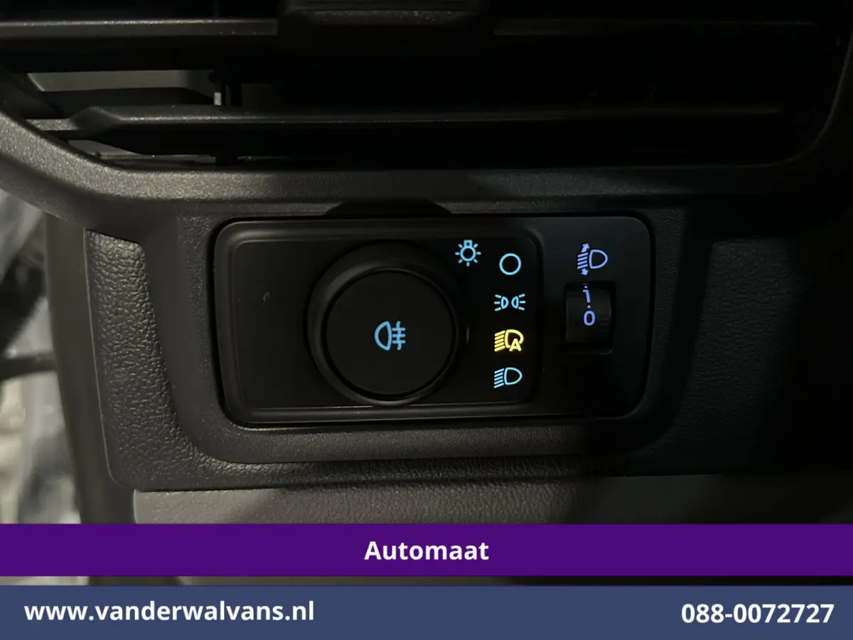 2.0 TDCI 136pk Automaat L1H1 Euro6 Airco | Camera | Apple Carplay | LED | Cruisecontrol | 2470kg Trekhaak Android Auto, Verwarmde voorruit, Parkeersensoren, Bijrijdersbank