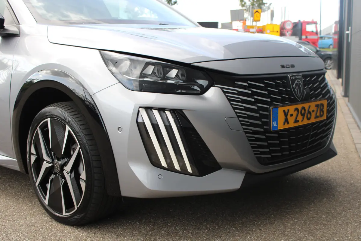 EV GT 51 kWh | Fase 3 laden | SOH 96% | Luxe stoelen | Massage | Stoelverwarming | Navigatie | Camera voor + achter |