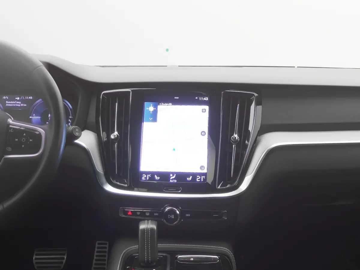 2.0 T6 Recharge AWD R-Design | CAMERA | KEYLESS | STOELVERWARMING