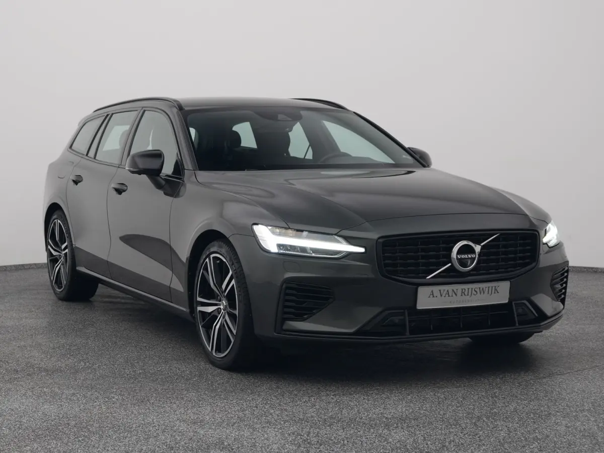 2.0 T6 Recharge AWD R-Design | CAMERA | KEYLESS | STOELVERWARMING