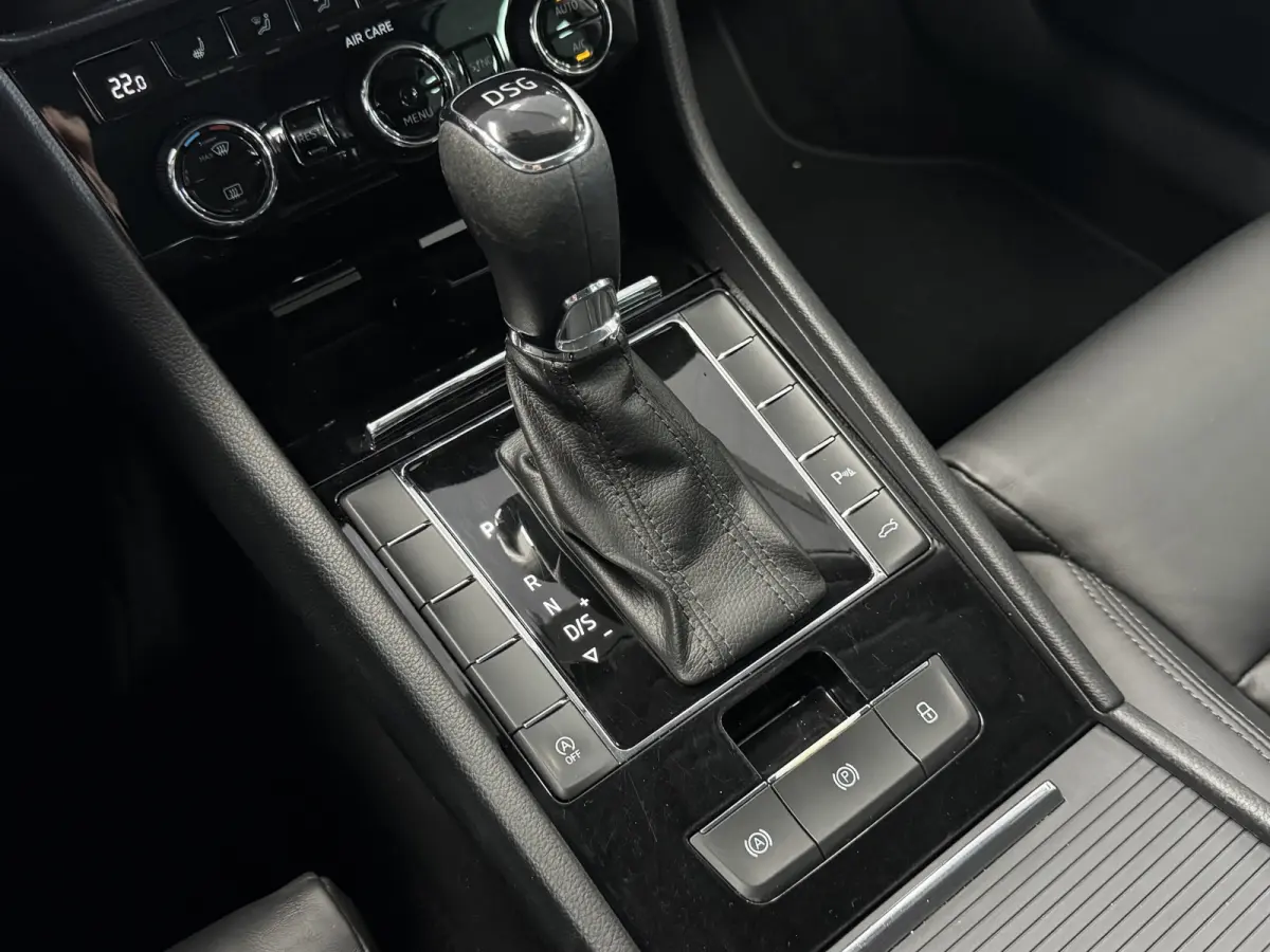 1.4 TSI ACT Sportline Business ACC Keyless CarPlay