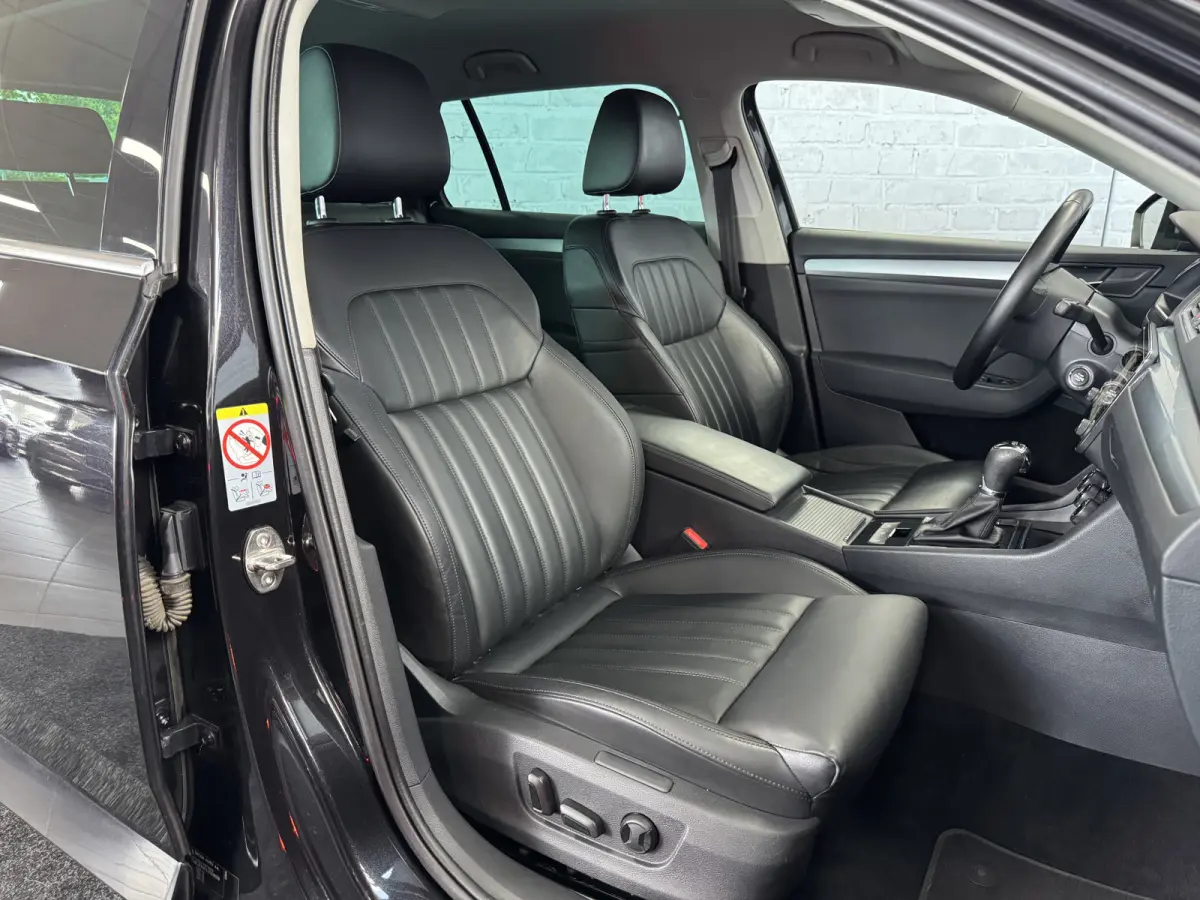 1.4 TSI ACT Sportline Business ACC Keyless CarPlay