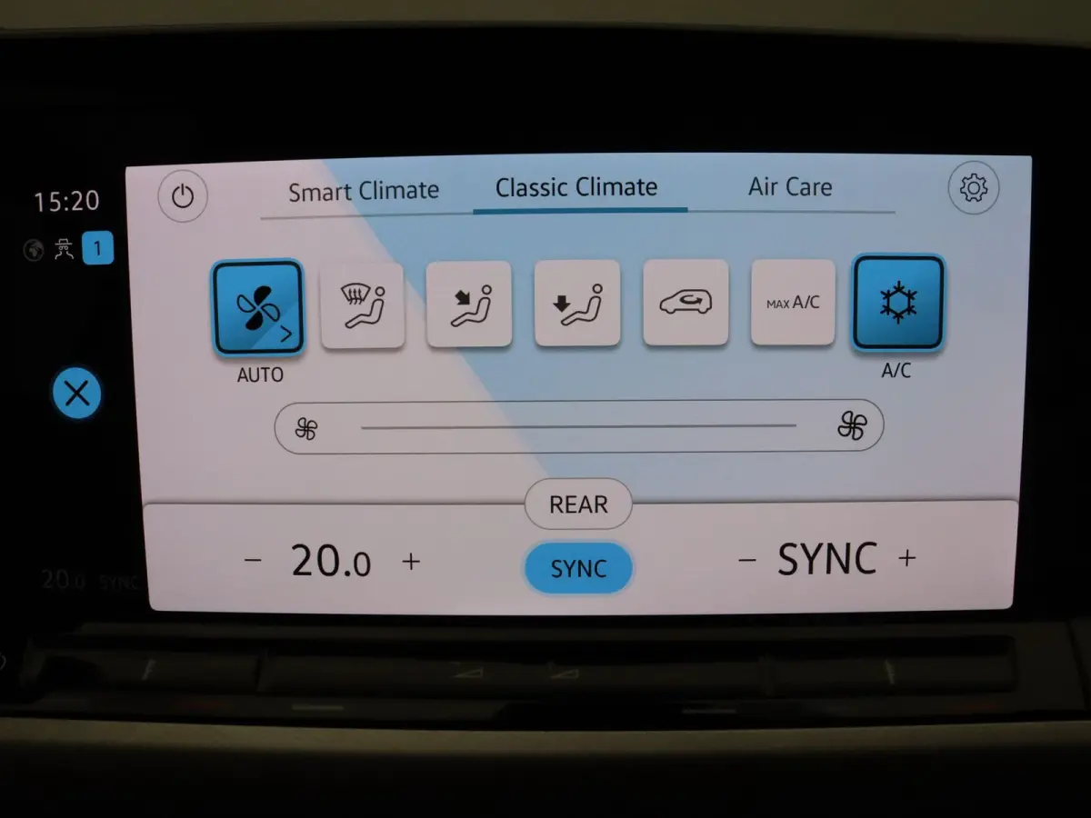 110pk TSI Life Apple Carplay/Android Auto | Climate