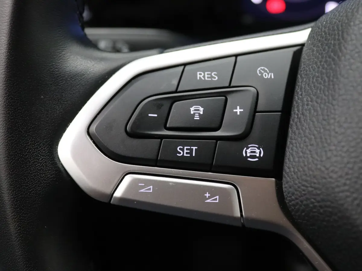 110pk TSI Life Apple Carplay/Android Auto | Climate
