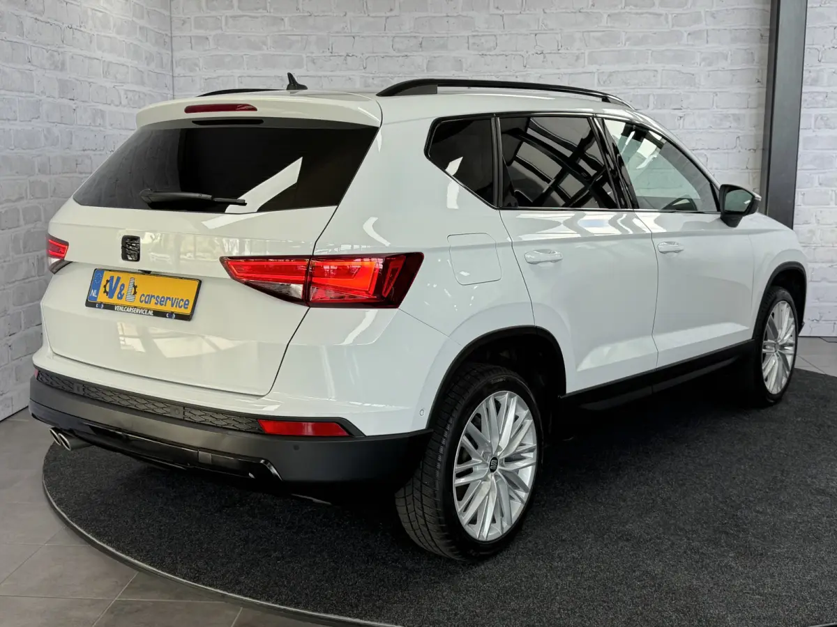 1.5 TSI Xcellence Business Intense Trekhaak CarPlay 360camera