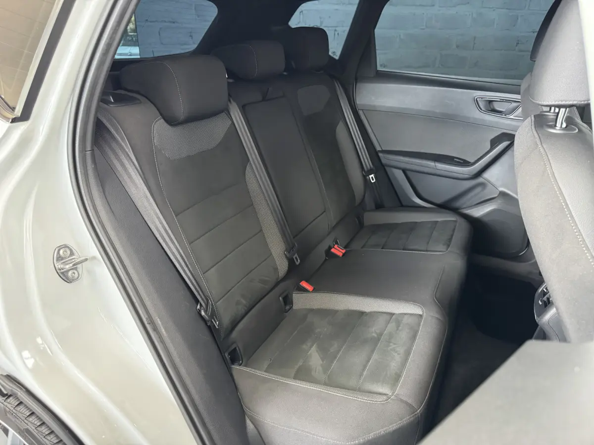 1.5 TSI Xcellence Business Intense Trekhaak CarPlay 360camera