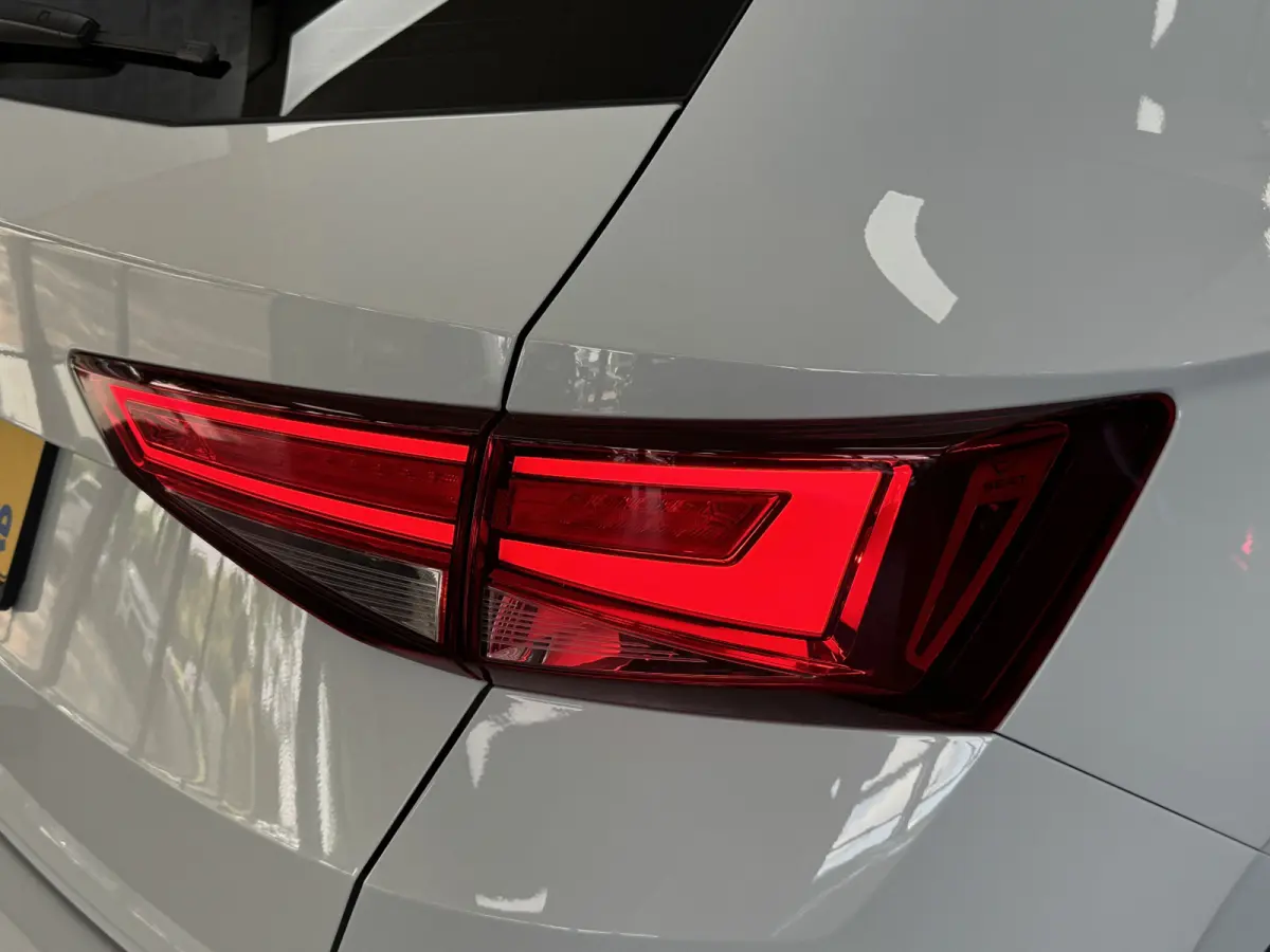 1.5 TSI Xcellence Business Intense Trekhaak CarPlay 360camera
