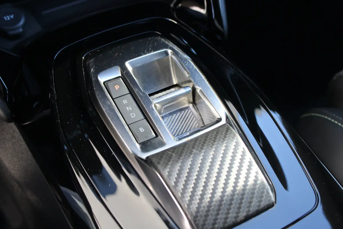 EV GT Pack 50 kWh | Fase 3 laden | SOH 92% | Navigatie | Camera | 18 Inch lichtmetaal | Alcantara | Full LED | 62.000km |