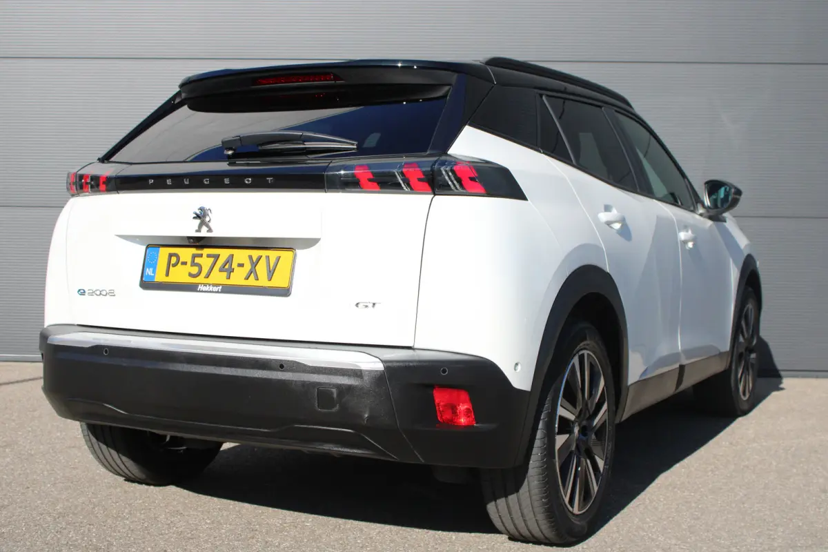 EV GT Pack 50 kWh | Fase 3 laden | SOH 92% | Navigatie | Camera | 18 Inch lichtmetaal | Alcantara | Full LED | 62.000km |