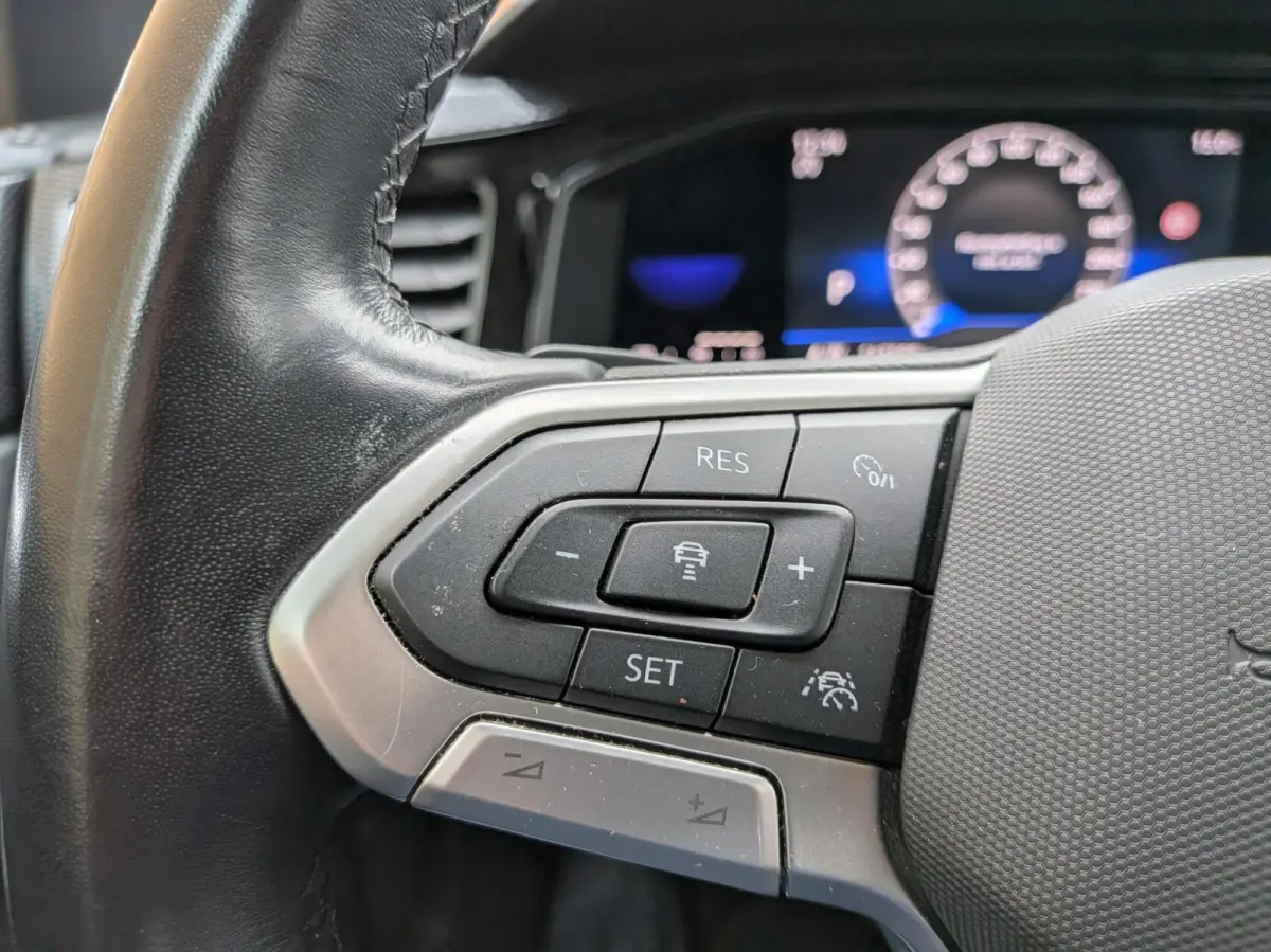 1.0 TSI Life