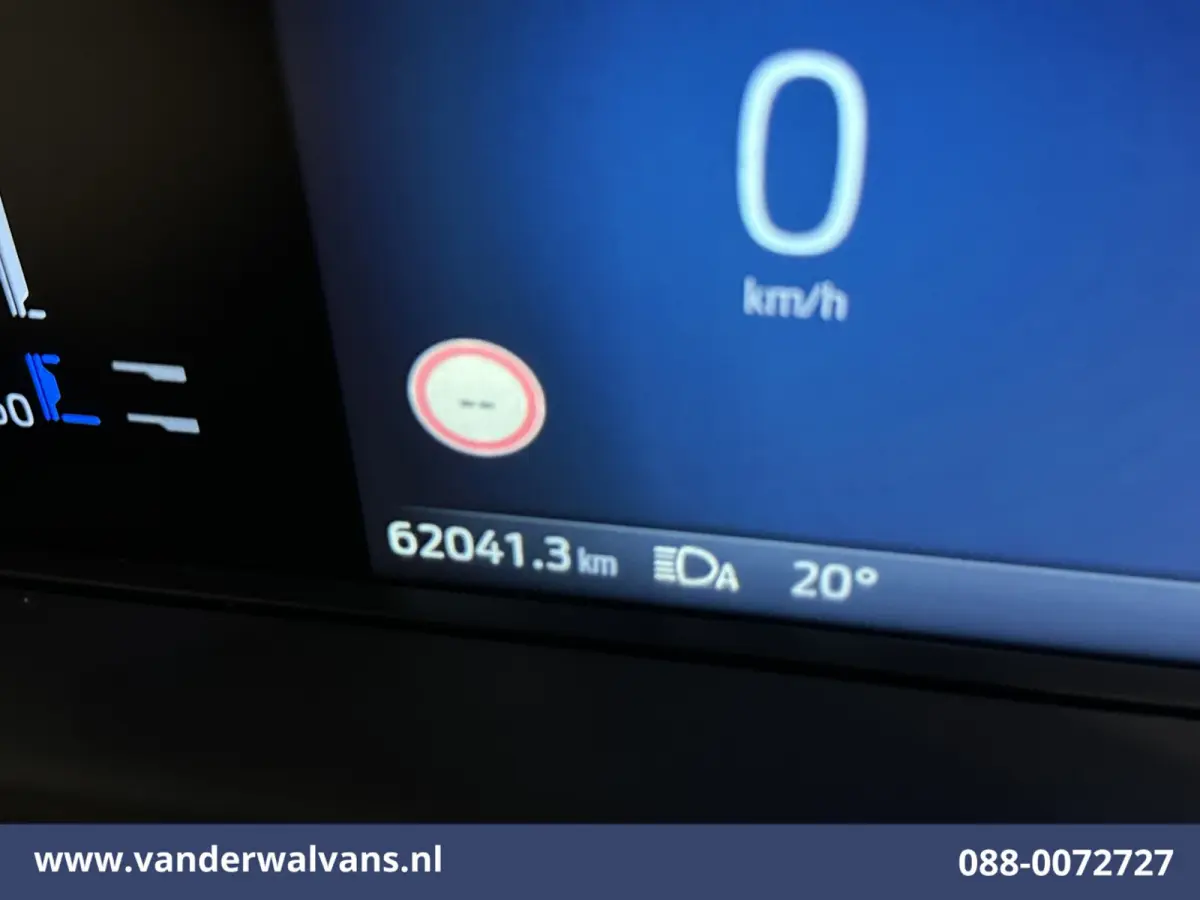 2.0 TDCI 136pk L2H1 Euro6 Airco | Camera | LED | Apple Carplay | Cruisecontrol Android Auto, Verwarmde voorruit, Parkeersensoren, Bijrijdersbank, 2740kg trekvermogen